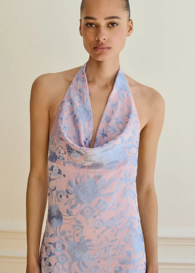 Abito asimmetrico con frange ricamate Abito asimmetrico con frange ricamate