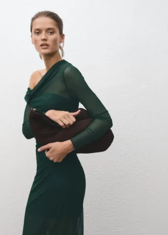 Abito asimmetrico semitrasparente