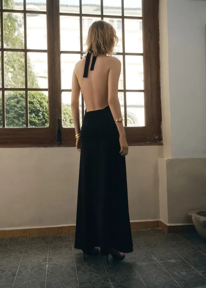 Abito combinato con scollo all’americana Abito combinato con scollo all’americana