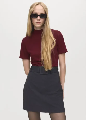 Abito con cintura a contrasto