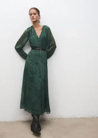 Abito con cintura stampata