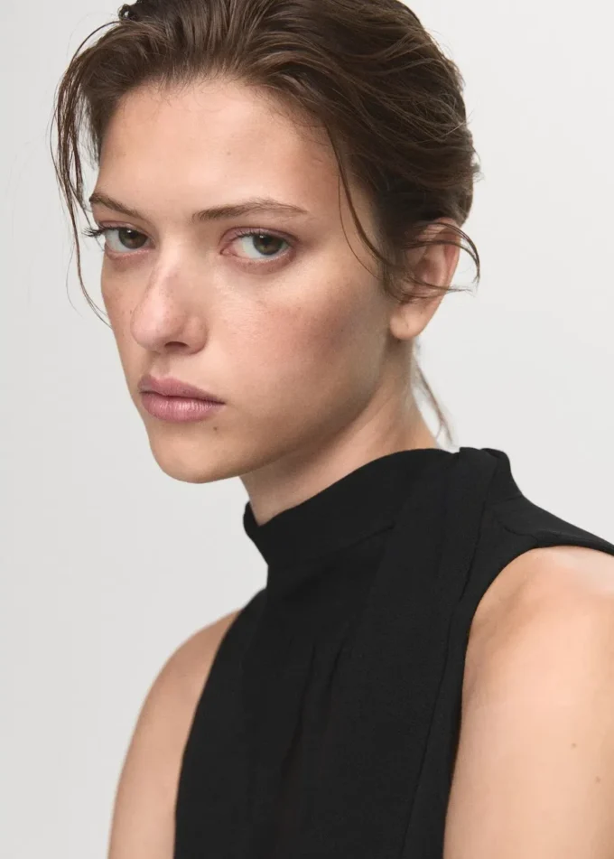 Abito con dettaglio fiocco Abito con dettaglio fiocco