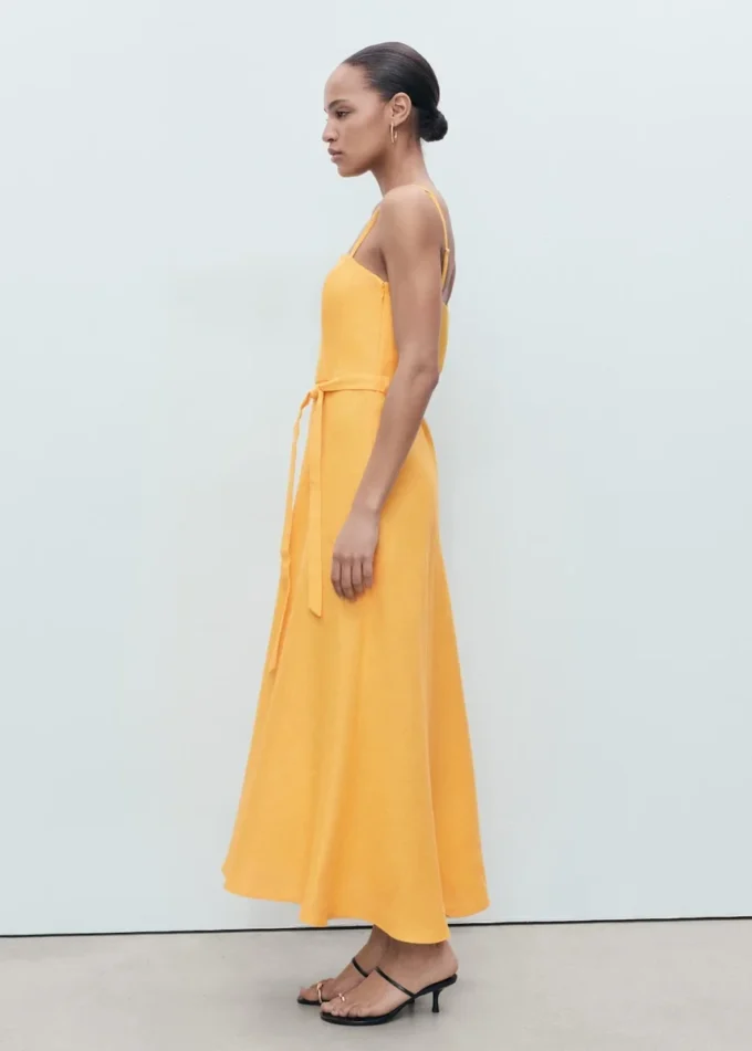 Abito con fiocco in misto lino Abito con fiocco in misto lino