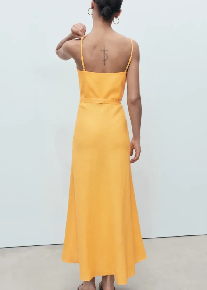 Abito con fiocco in misto lino Abito con fiocco in misto lino