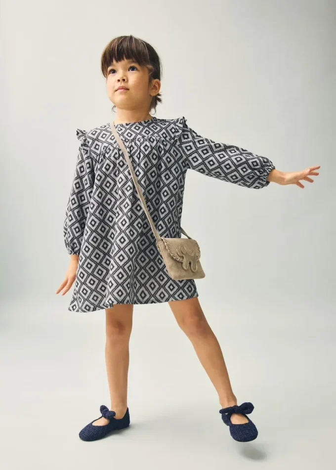 Abito con stampa etnica Abito con stampa etnica