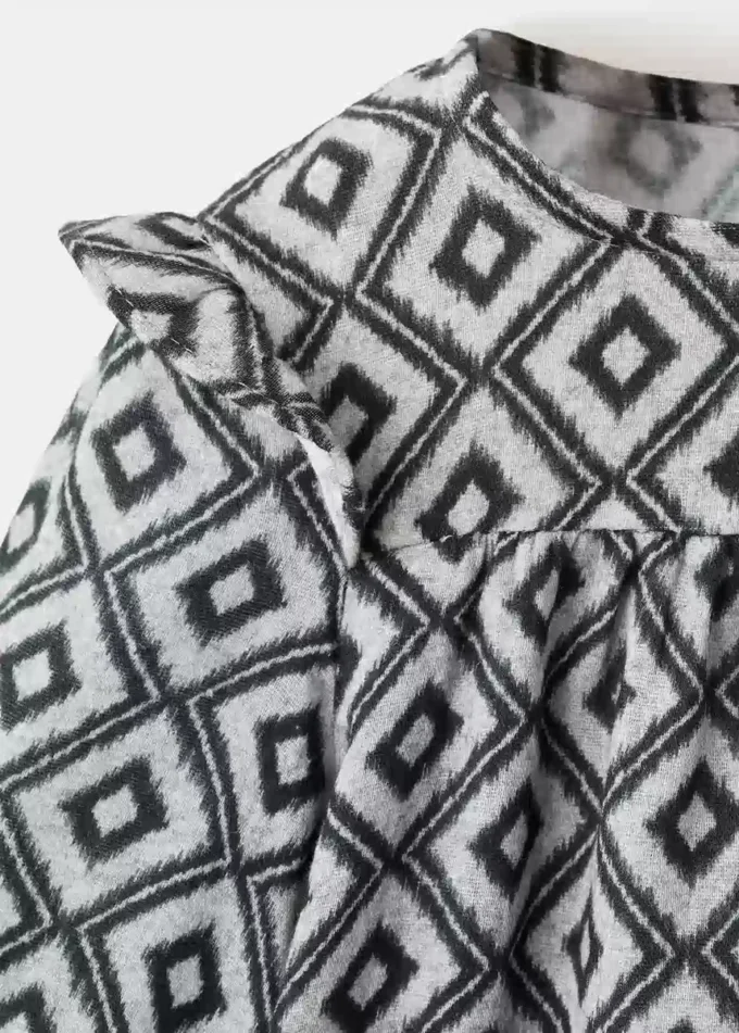 Abito con stampa etnica Abito con stampa etnica