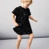 Abito corto con paillettes Abito corto con paillettes