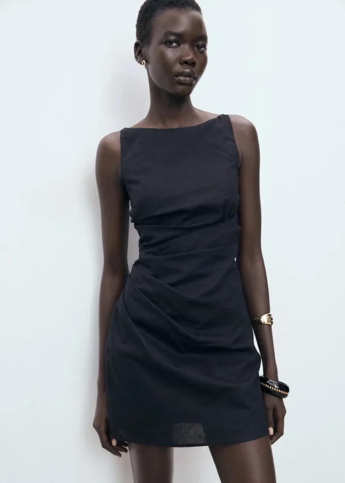 Abito drappeggiato in lino Abito drappeggiato in lino