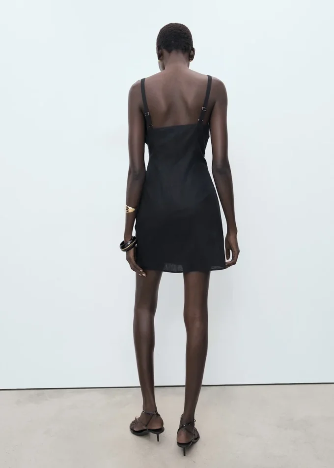 Abito drappeggiato in lino Abito drappeggiato in lino