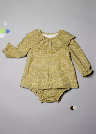 Abito e tutina con volant