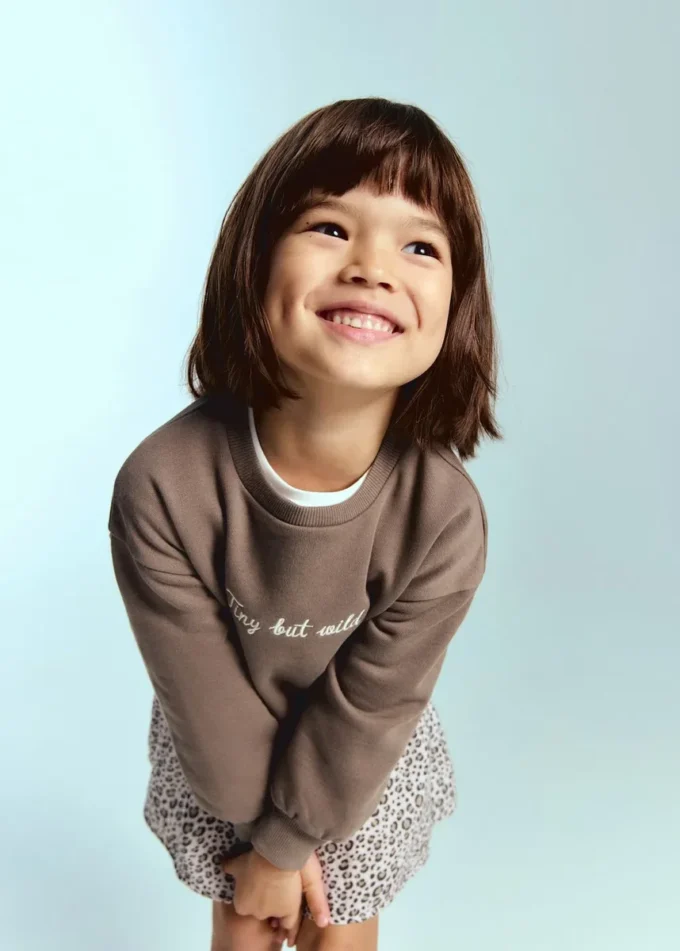 Abito felpa con stampa leopardata Abito felpa con stampa leopardata