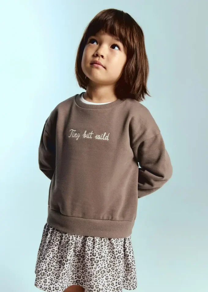 Abito felpa con stampa leopardata Abito felpa con stampa leopardata