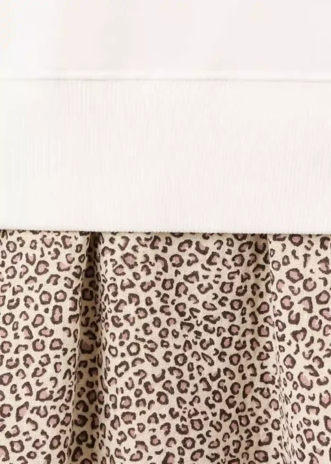 Abito felpa con stampa leopardata Abito felpa con stampa leopardata