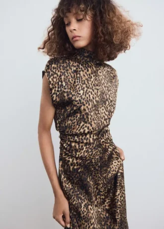 Abito in raso con stampa leopardata