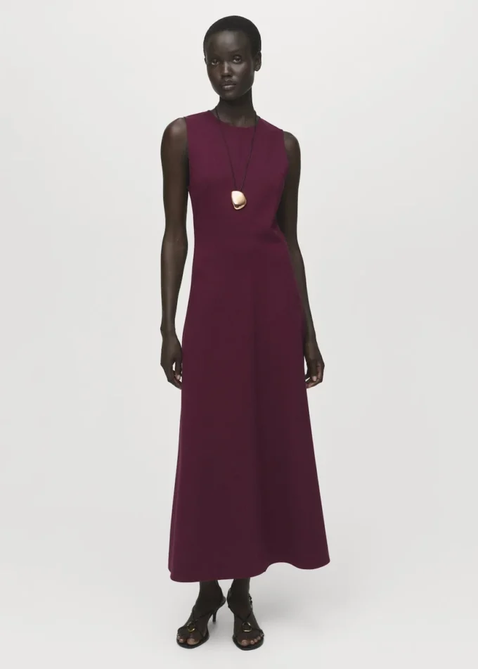 Abito lungo svasato Abito lungo svasato