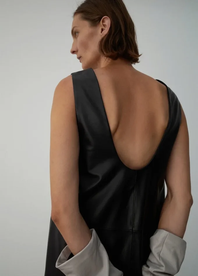 Abito midi 100% pelle Abito midi 100% pelle