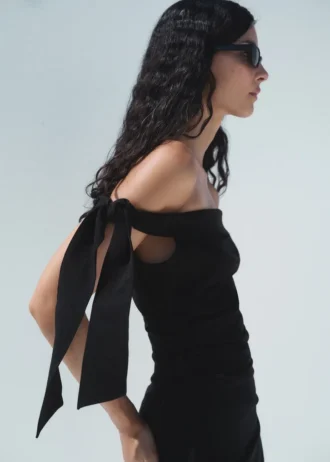 Abito senza spalline con dettaglio fiocco