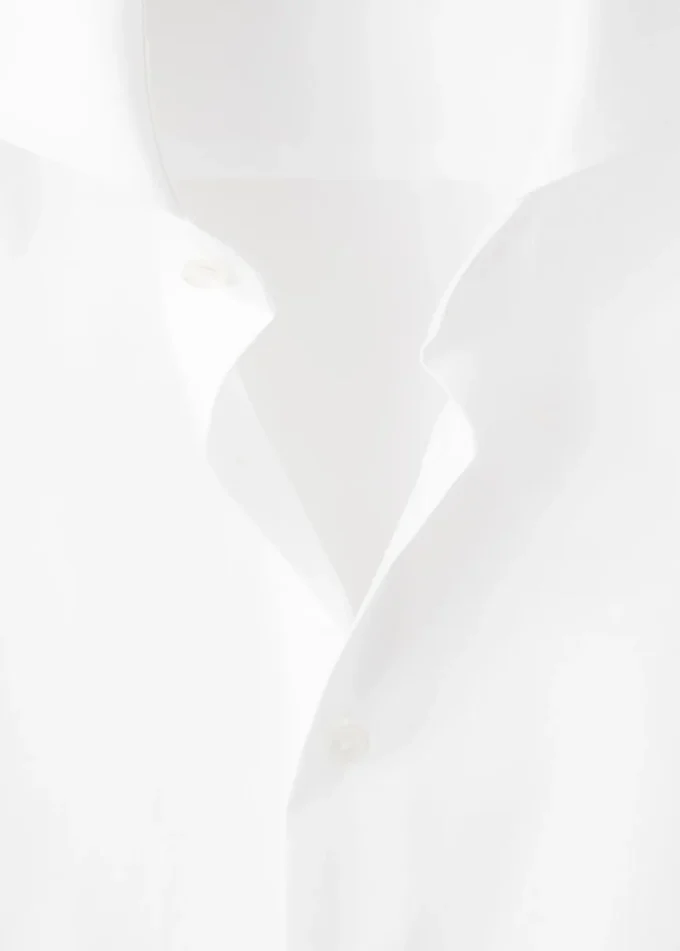 Abito slim fit in tessuto twill con gemelli da camicia Abito slim fit in tessuto twill con gemelli da camicia