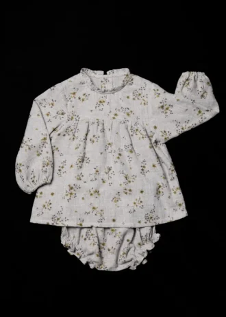 Abito stampato e copripannolino