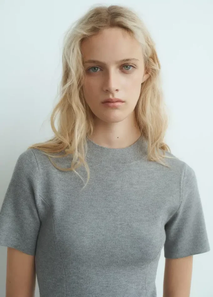 Abito svasato in maglia fine Abito svasato in maglia fine