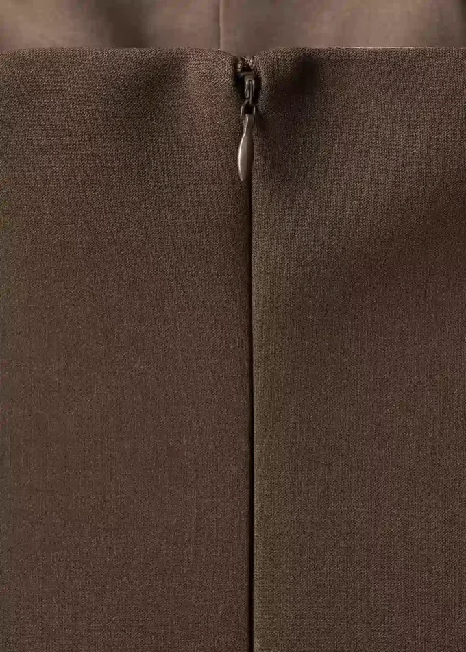 Abito svasato senza spalline Abito svasato senza spalline