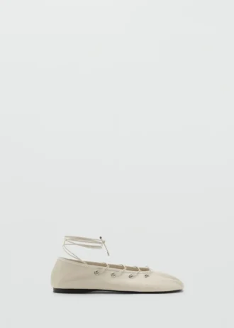 Ballerine in pelle con cinturini incrociati