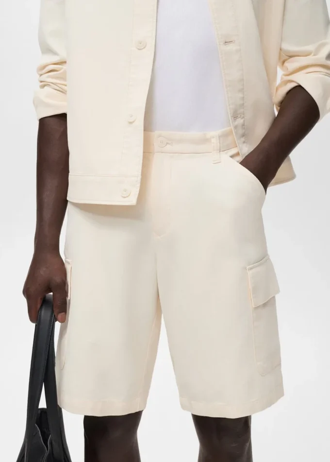 Bermuda cargo in cotone lyocell Bermuda cargo in cotone lyocell