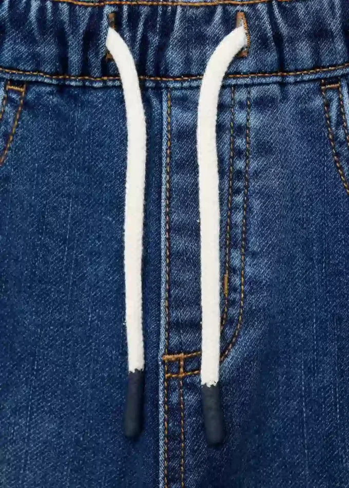 Bermuda in denim con coulisse Bermuda in denim con coulisse