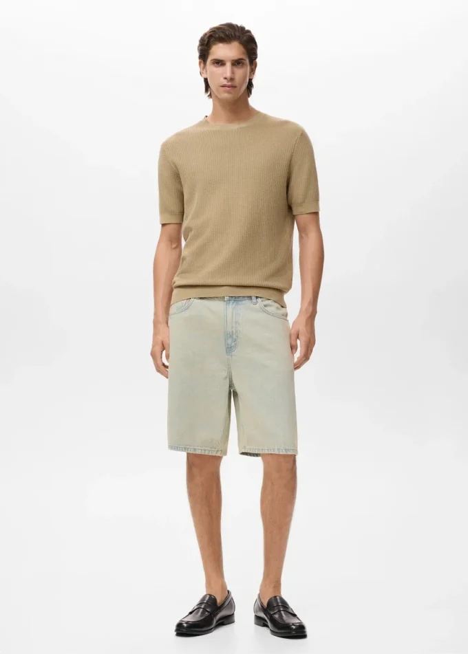 Bermuda in denim dalla vestibilità comoda Bermuda in denim dalla vestibilità comoda