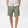Bermuda slim fit in cotone chino Bermuda slim fit in cotone chino