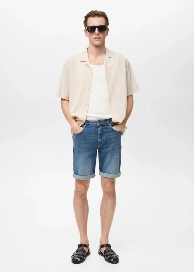 Bermuda slim fit in denim Bermuda slim fit in denim