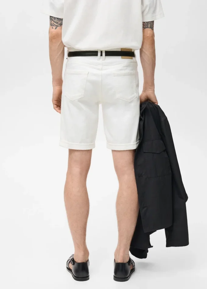 Bermuda slim fit in denim Bermuda slim fit in denim