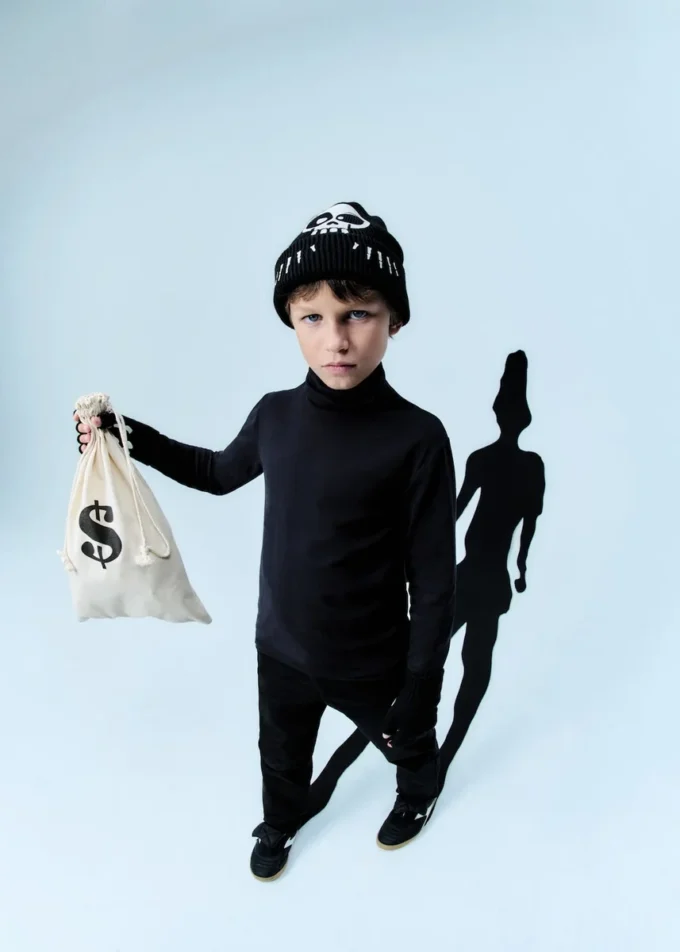 Berretto in maglia con teschi