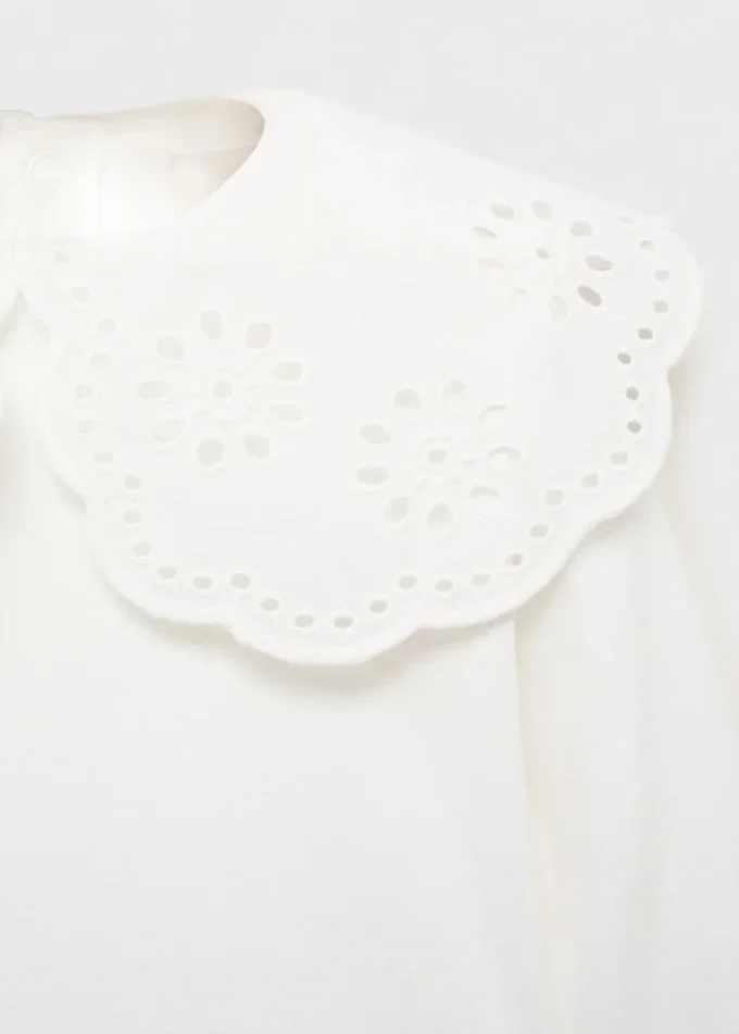 Body con collo babydoll ricamato Body con collo babydoll ricamato