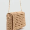 Borsa a tracolla in fibra naturale con borchie Borsa a tracolla in fibra naturale con borchie