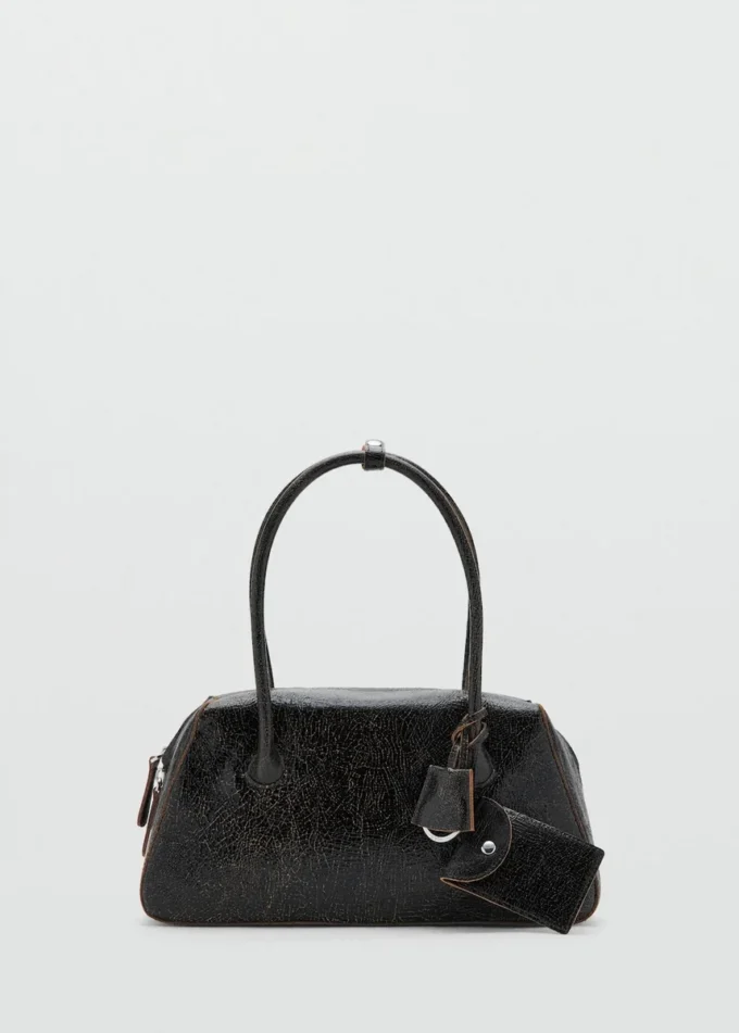 Borsa a tracolla in pelle con charms