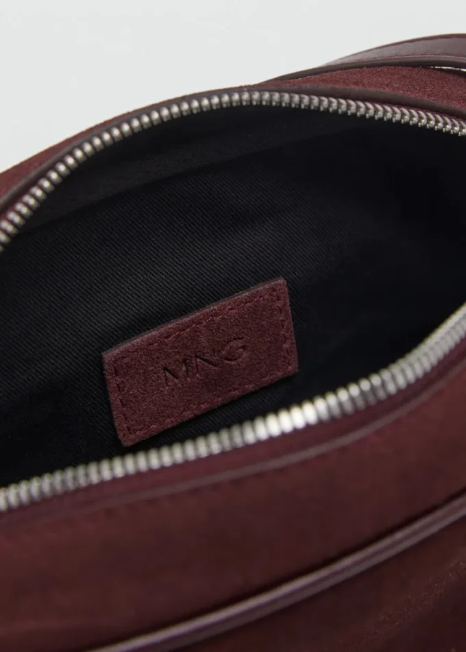 Borsa a tracolla in pelle scamosciata Borsa a tracolla in pelle scamosciata