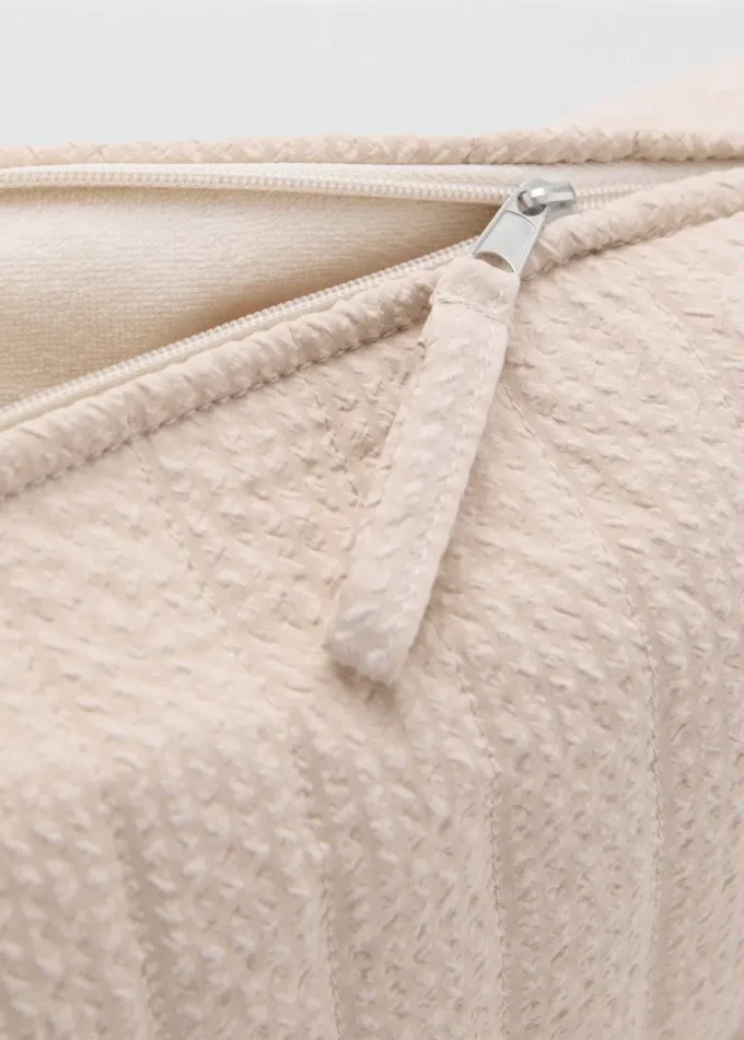 Borsa cosmetici testurizzata Borsa cosmetici testurizzata