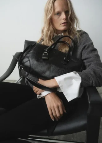 Borsa lucida con manici