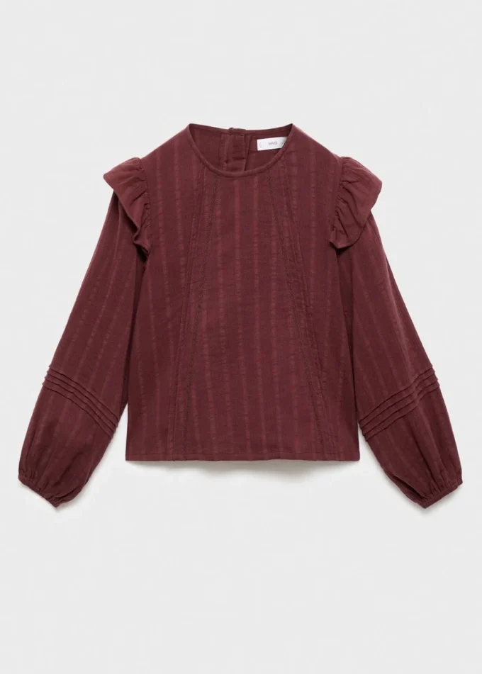 Camicetta con dettaglio a pieghe Camicetta con dettaglio a pieghe