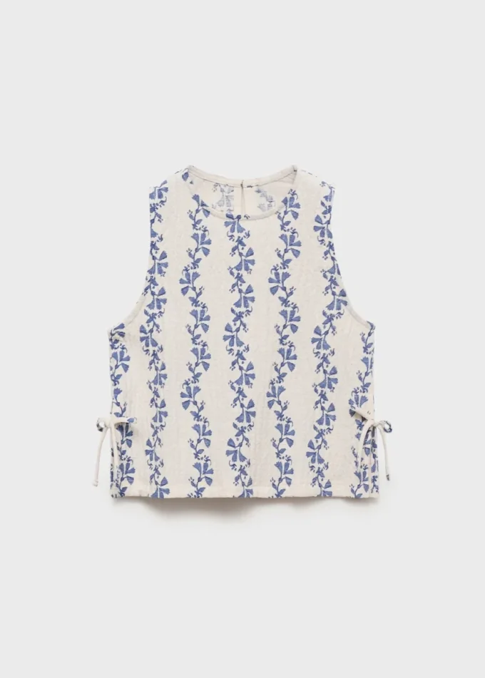 Camicetta con fiocco stampato Camicetta con fiocco stampato