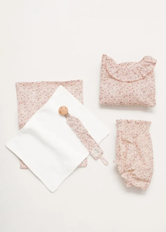 Camicetta con stampa floreale Camicetta con stampa floreale