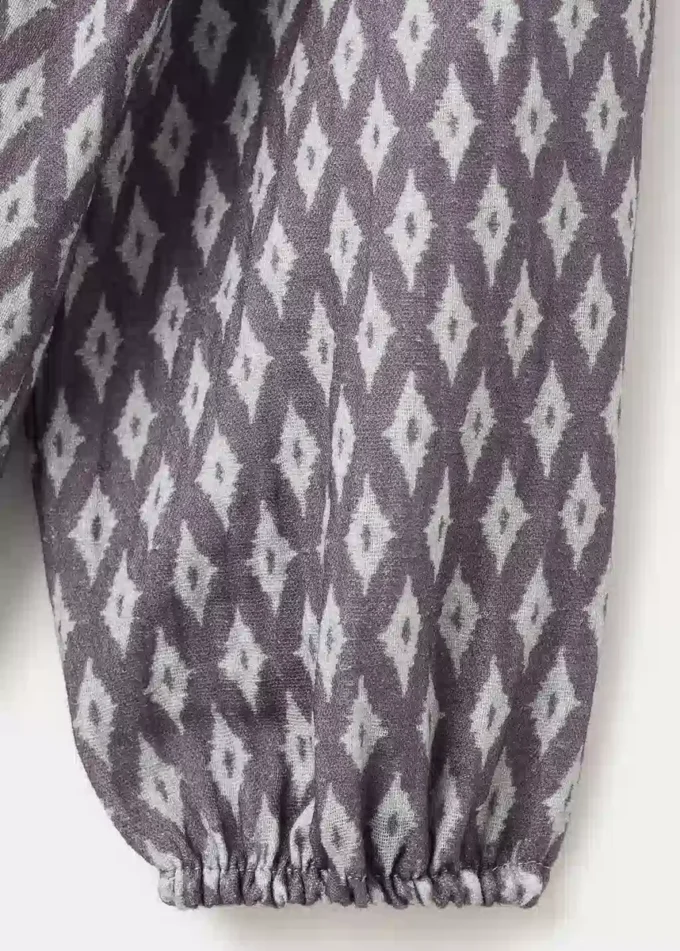 Camicetta in cotone con stampa etnica Camicetta in cotone con stampa etnica