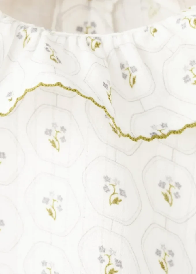 Camicetta in cotone stampato Camicetta in cotone stampato