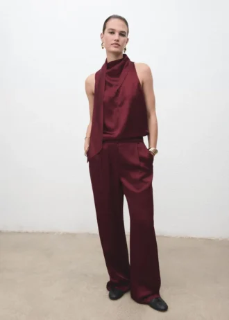 Camicetta in raso con foulard