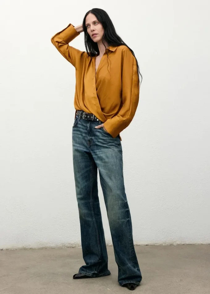 Camicetta incrociata in raso