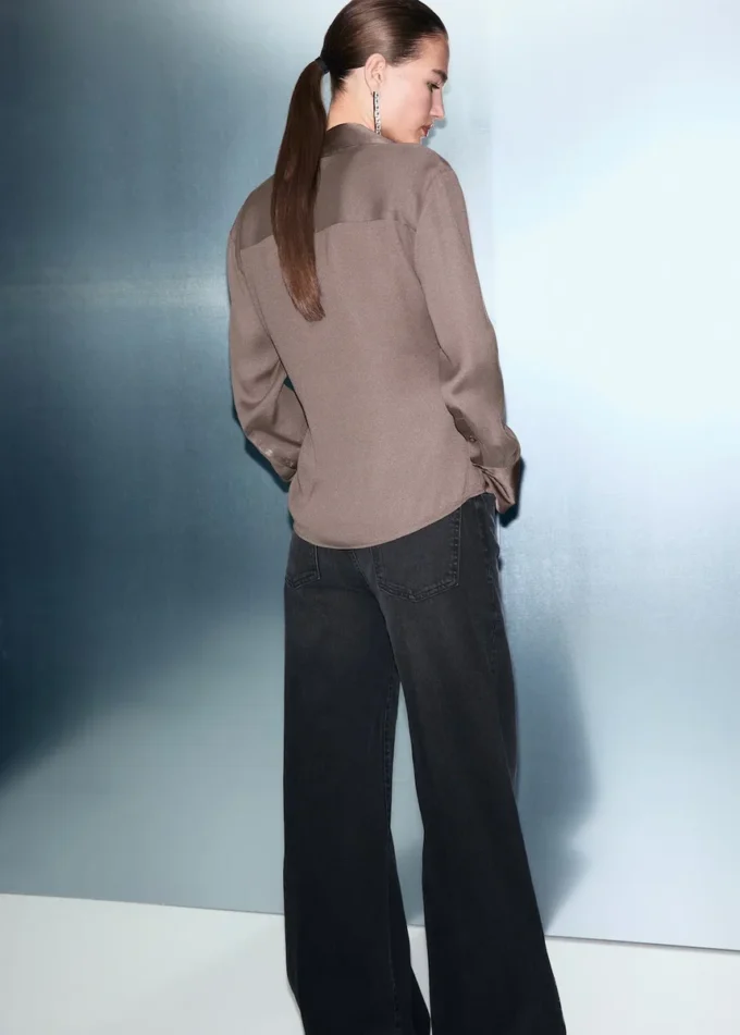 Camicetta incrociata in raso