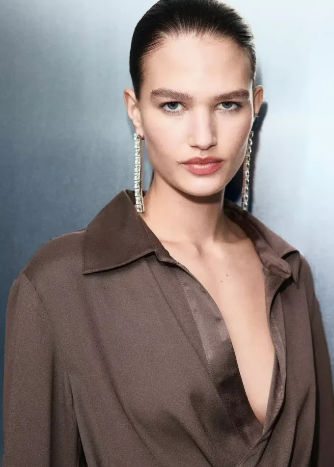 Camicetta incrociata in raso