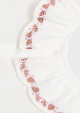 Camicetta ricamata in plumetis