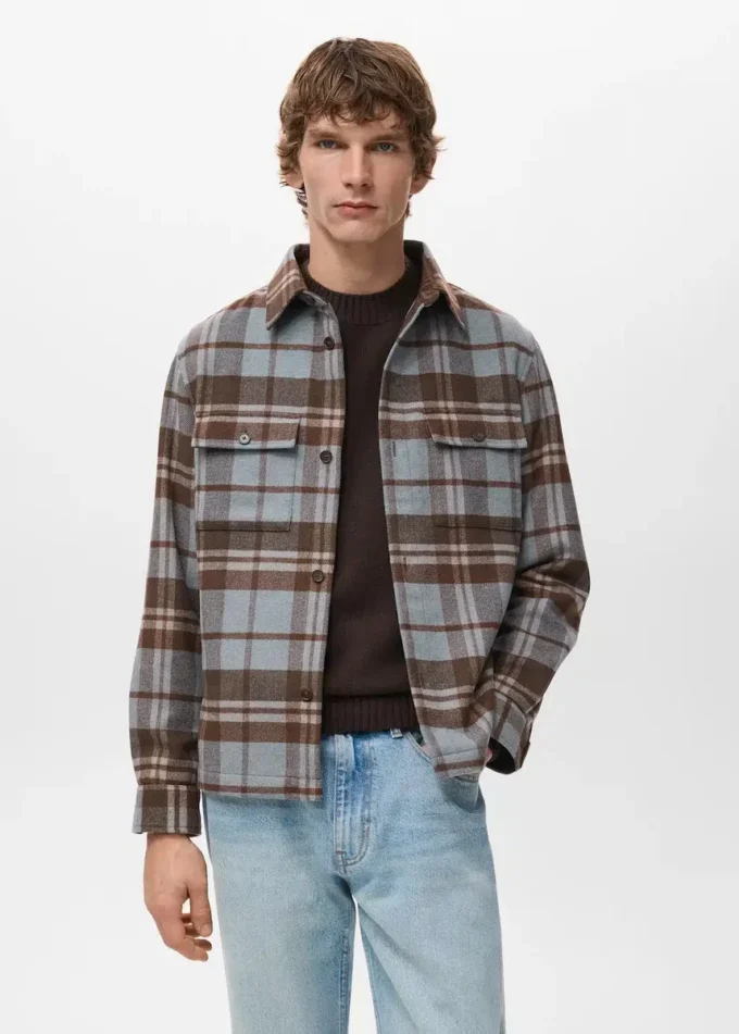 Camicia a quadri con tasche Camicia a quadri con tasche